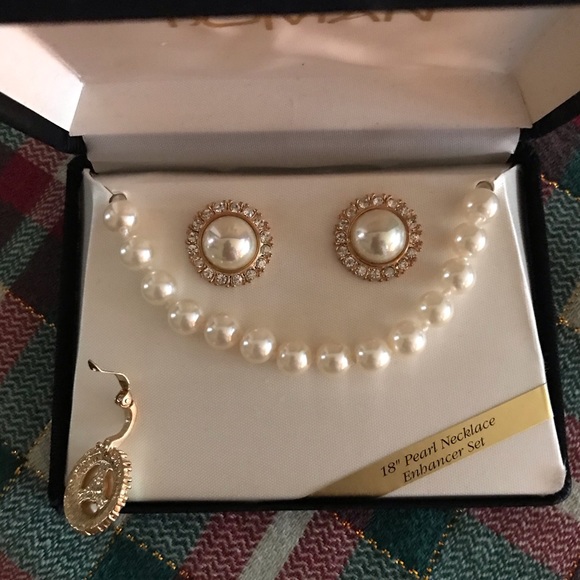 Roman’s Faux Pearl Necklace and Earring Set - Picture 2 of 4